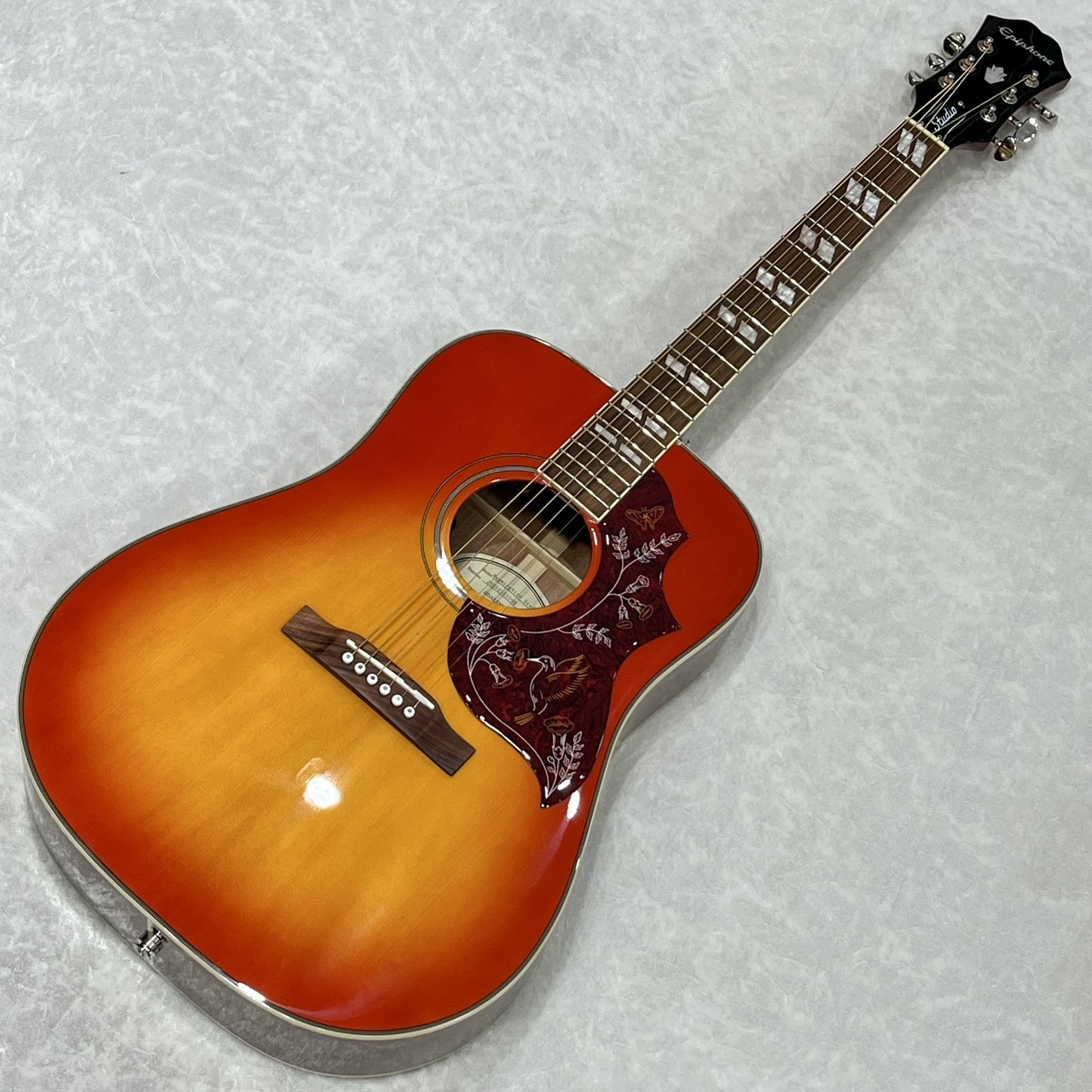 Epiphone / Hummingbird Studio FC 18まで値下げ Epiphone / Hummingbird Studio FC 18まで値下げ Epiphone