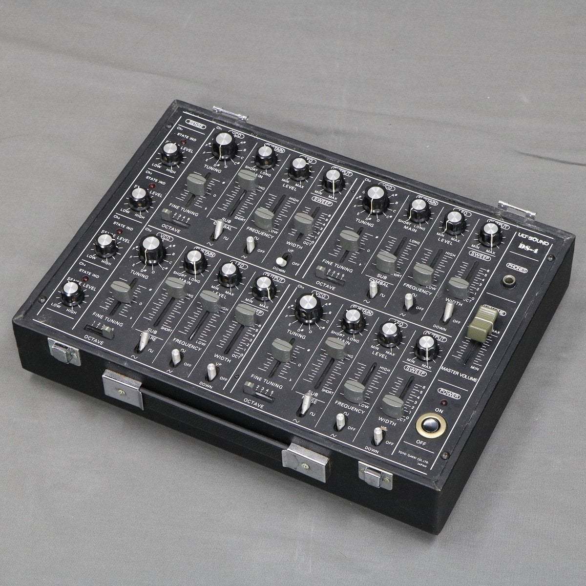 ULT-SOUND DS-4 PERCUSSION SYNTHESIZER 【VINTAGE】 【キーボード