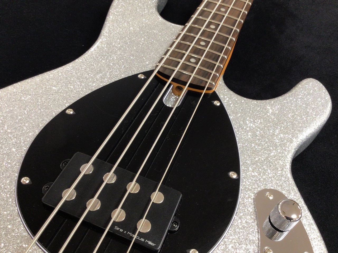 Sire Z3-4 String / Silver.SP (Silver Sparkle)（新品/送料無料