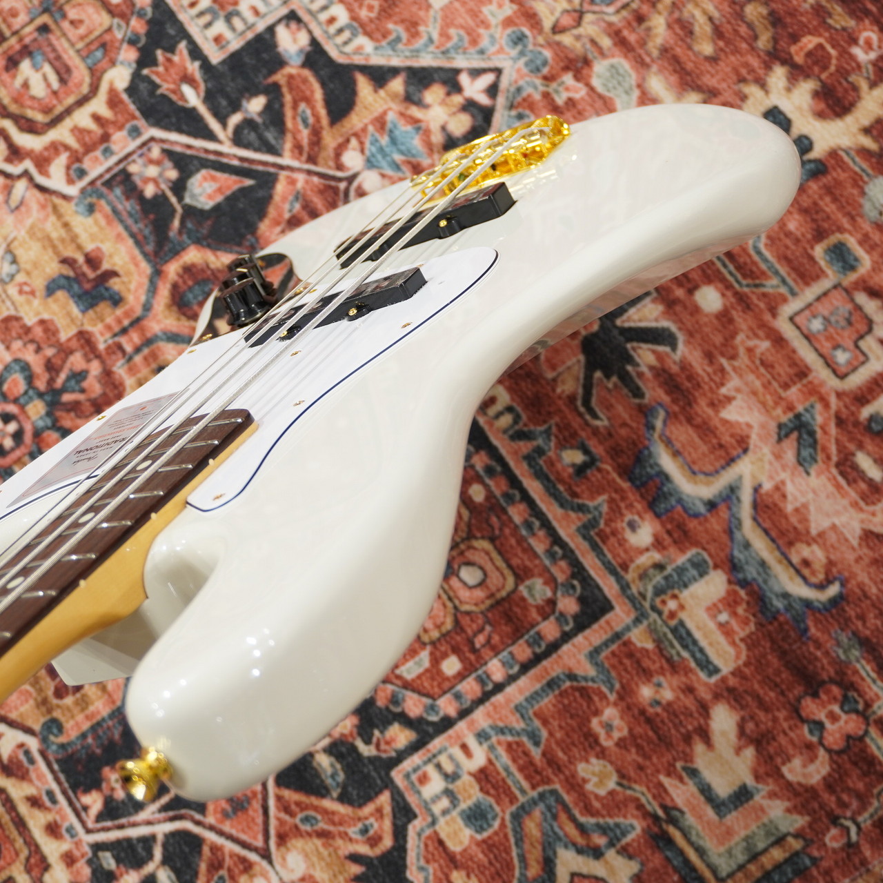 Fender Made in Japan Traditional 2025 Collection 60s Jazz Bass