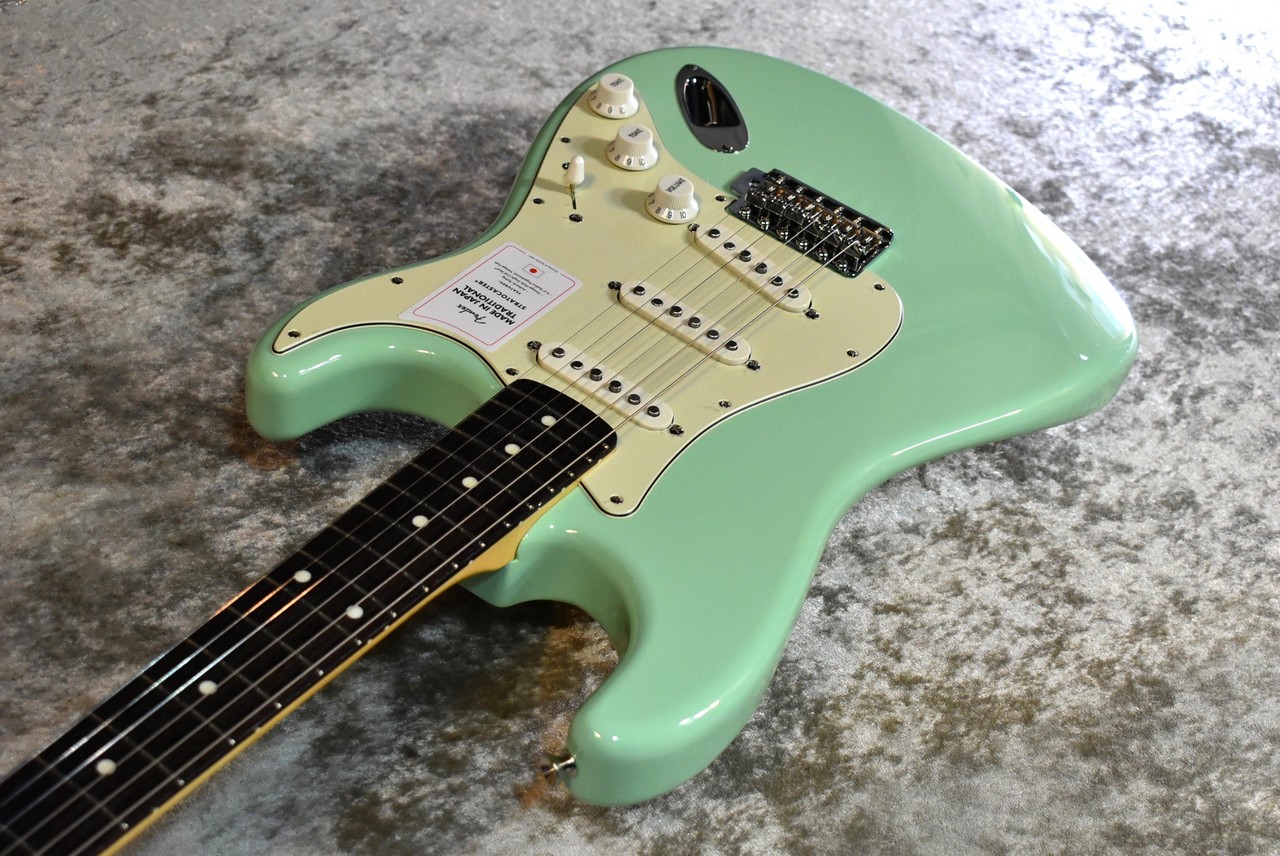 Fender MADE IN JAPAN TRADITIONAL 60S STRATOCASTER -Surf Green
