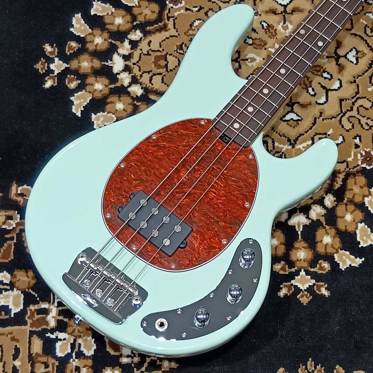 Sterling by MUSIC MAN SBMM RAY24CA-MG-R1（新品特価/送料無料