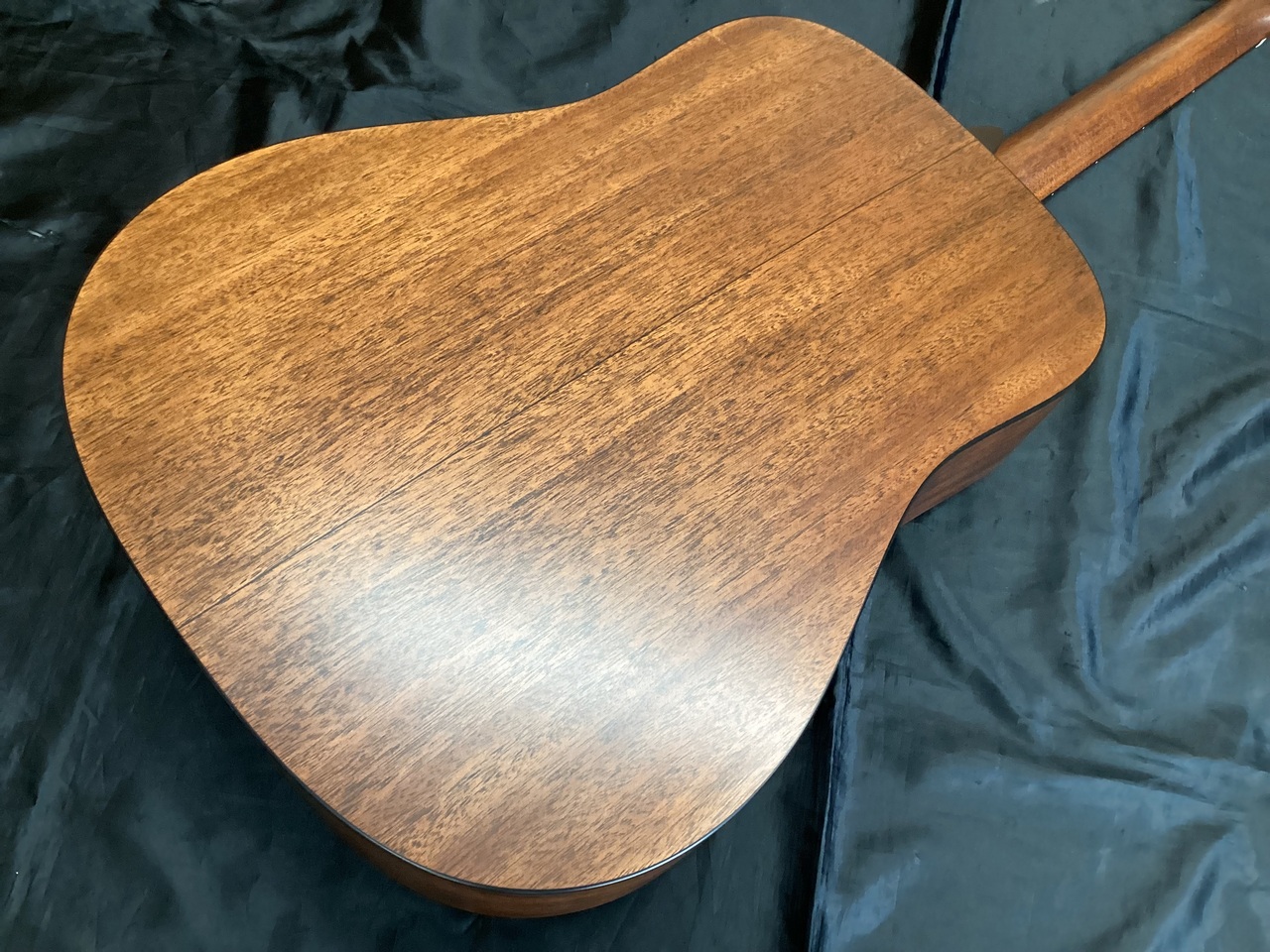 【本日中限りの値下げ 即購入のみ】美品✨Martin 0015Mハードケース付き Amazon.co.jp: MARTIN (マーチン) アコースティックギター用