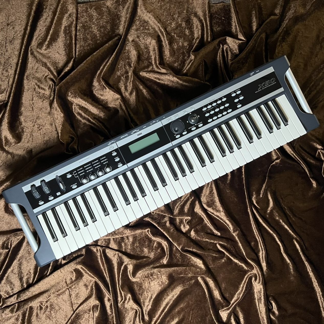 KORG 《現物画像 / 迅速発送！》 KORG X50（中古/送料無料）【楽器検索