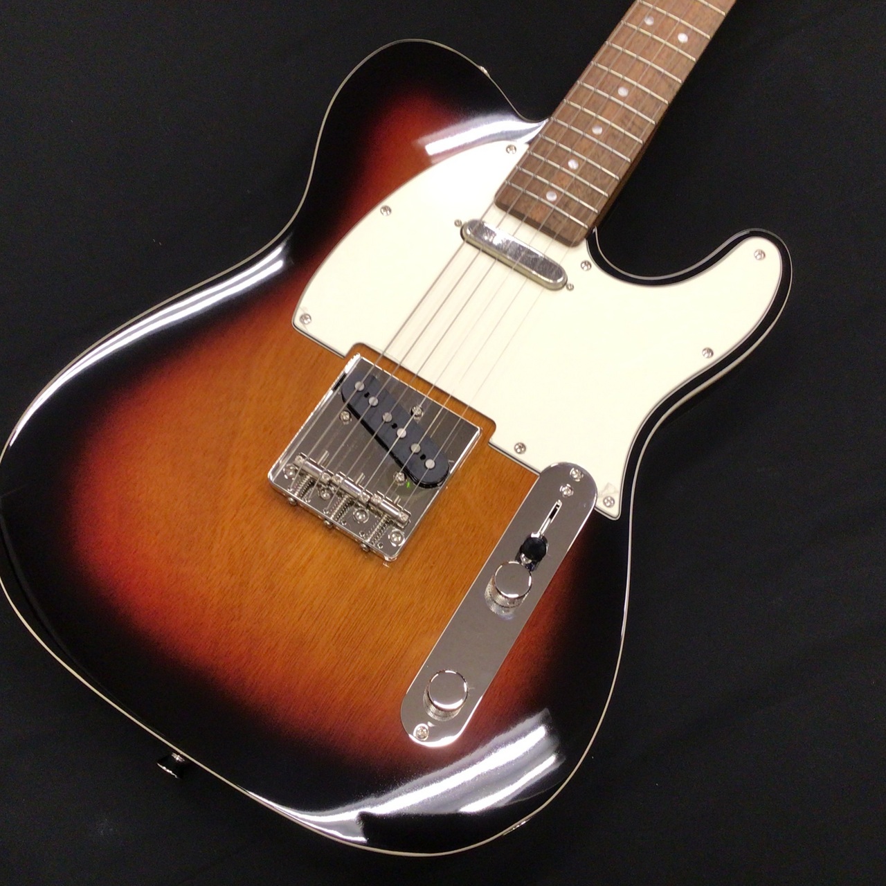 Squier Custom Telecaster サンバースト Amazon | Squier by Fender エレキギター Classic Vibe 60s Custom