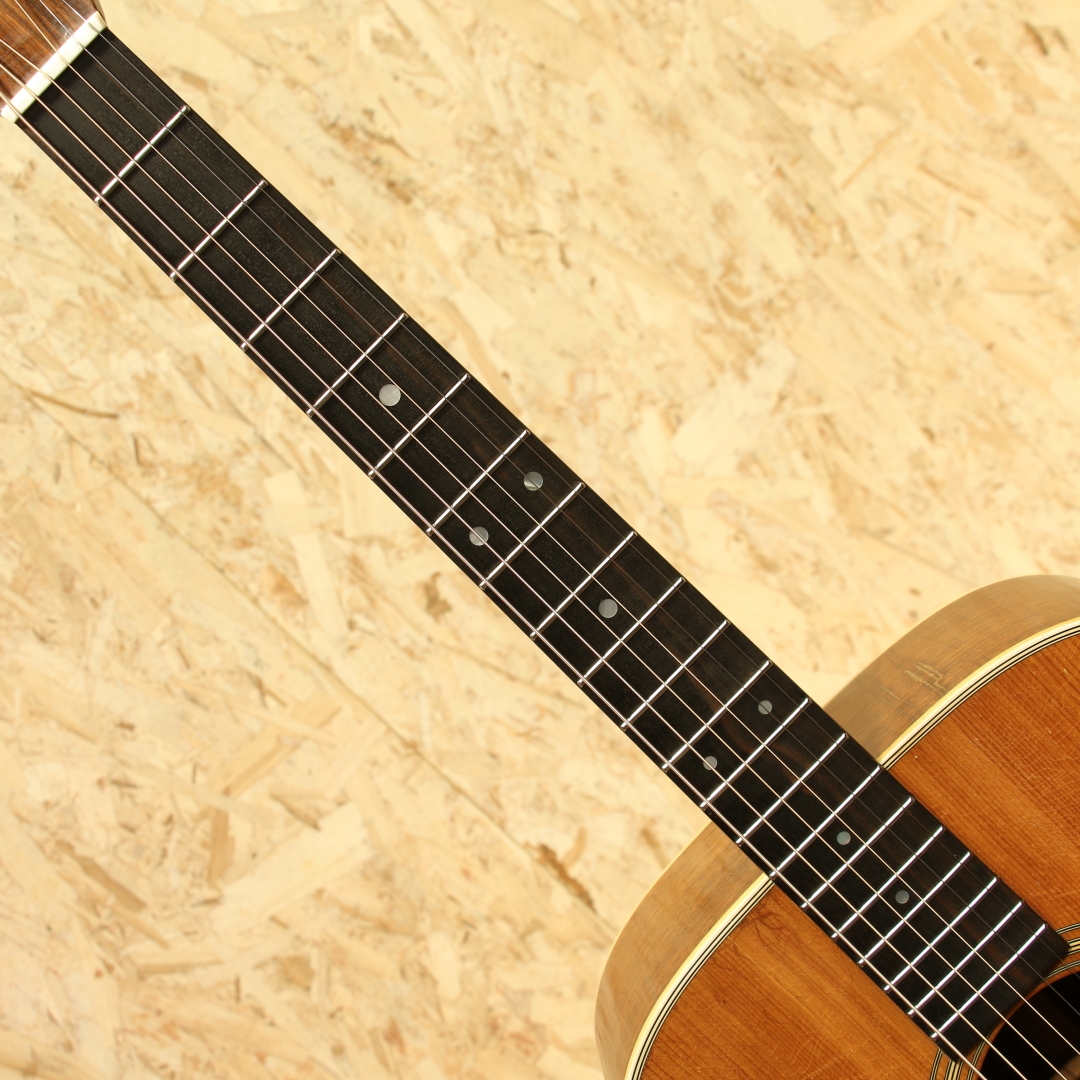 ギター Martin D-28 C.F.Martin D-28|ドルフィンギターズ