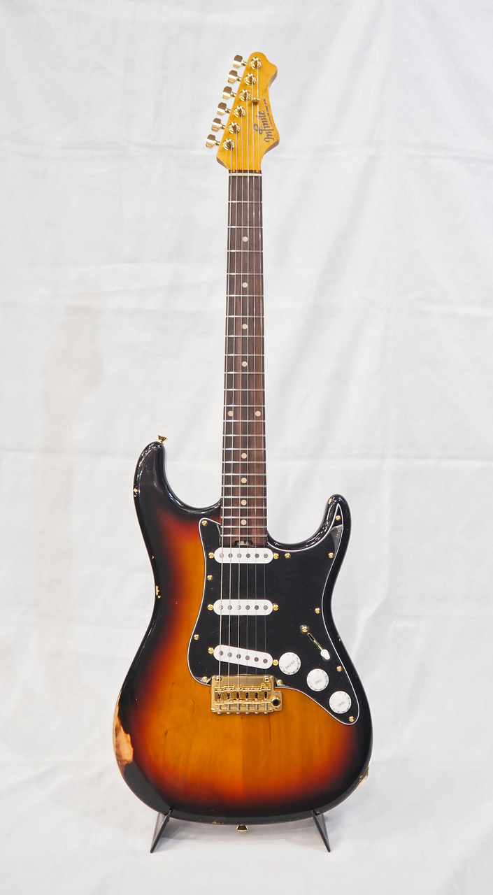 infinite Trad ST / 3 Tone Sunburst（新品/送料無料）【楽器検索
