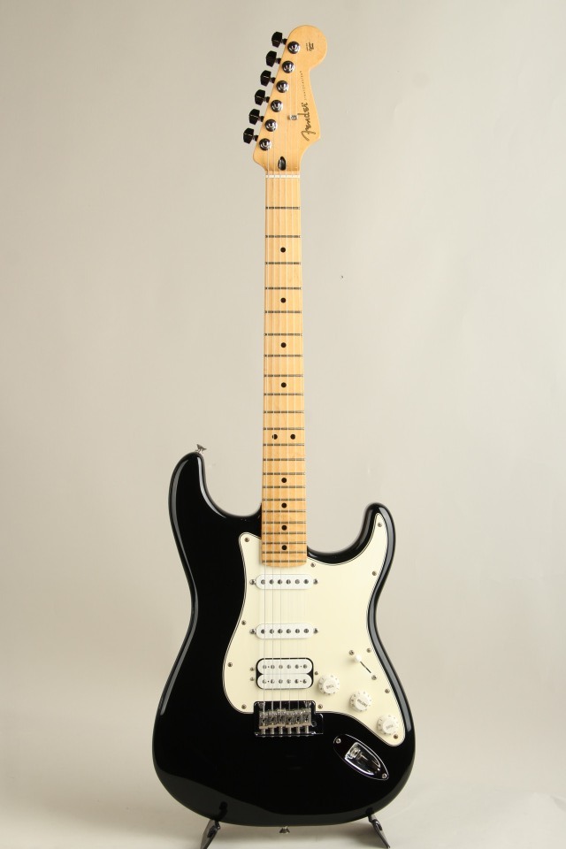 Fender Player Stratocaster HSS Maple Fingerboard Black 2017