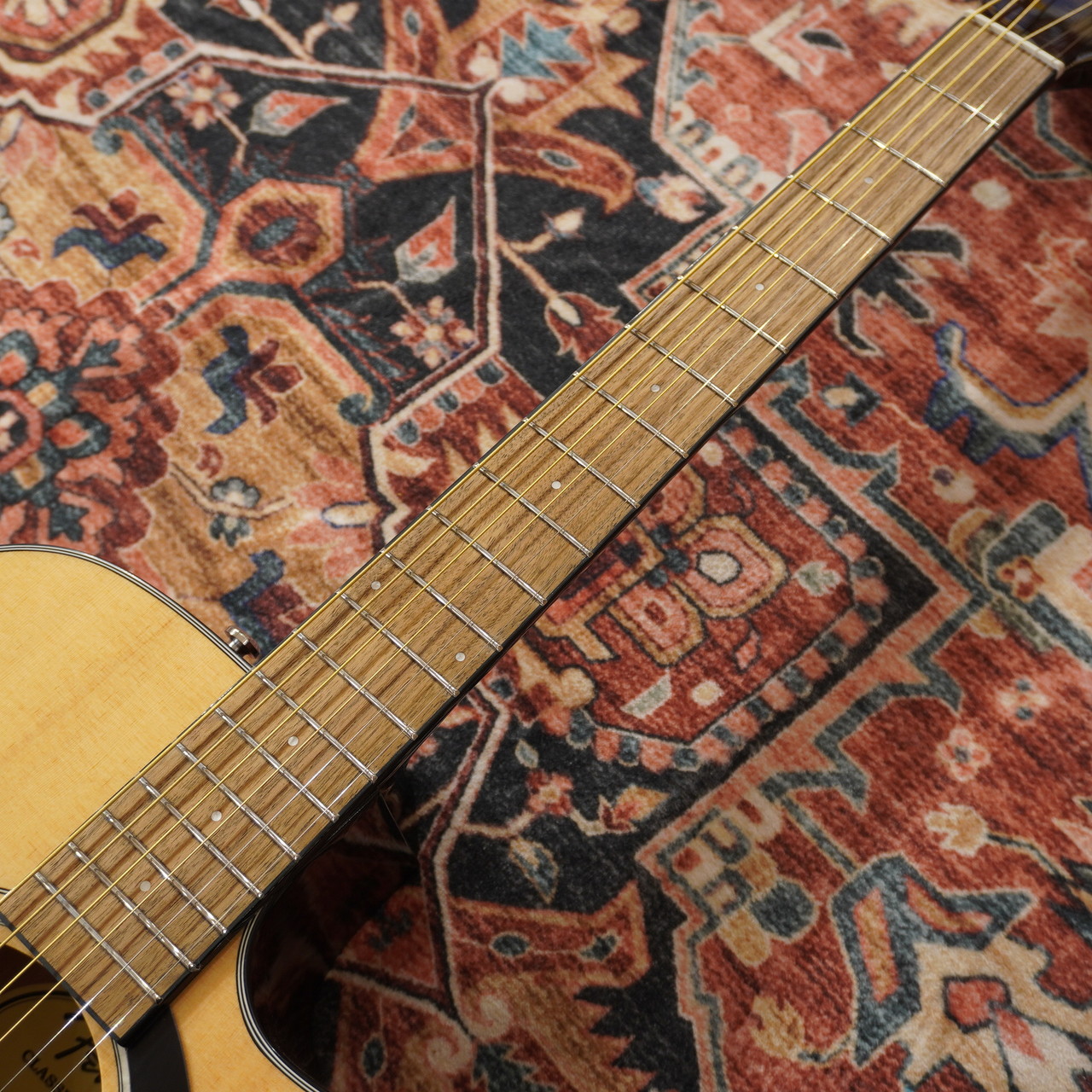 Fender Acoustics CC-60SCE Concert, Walnut Fingerboard, Natural