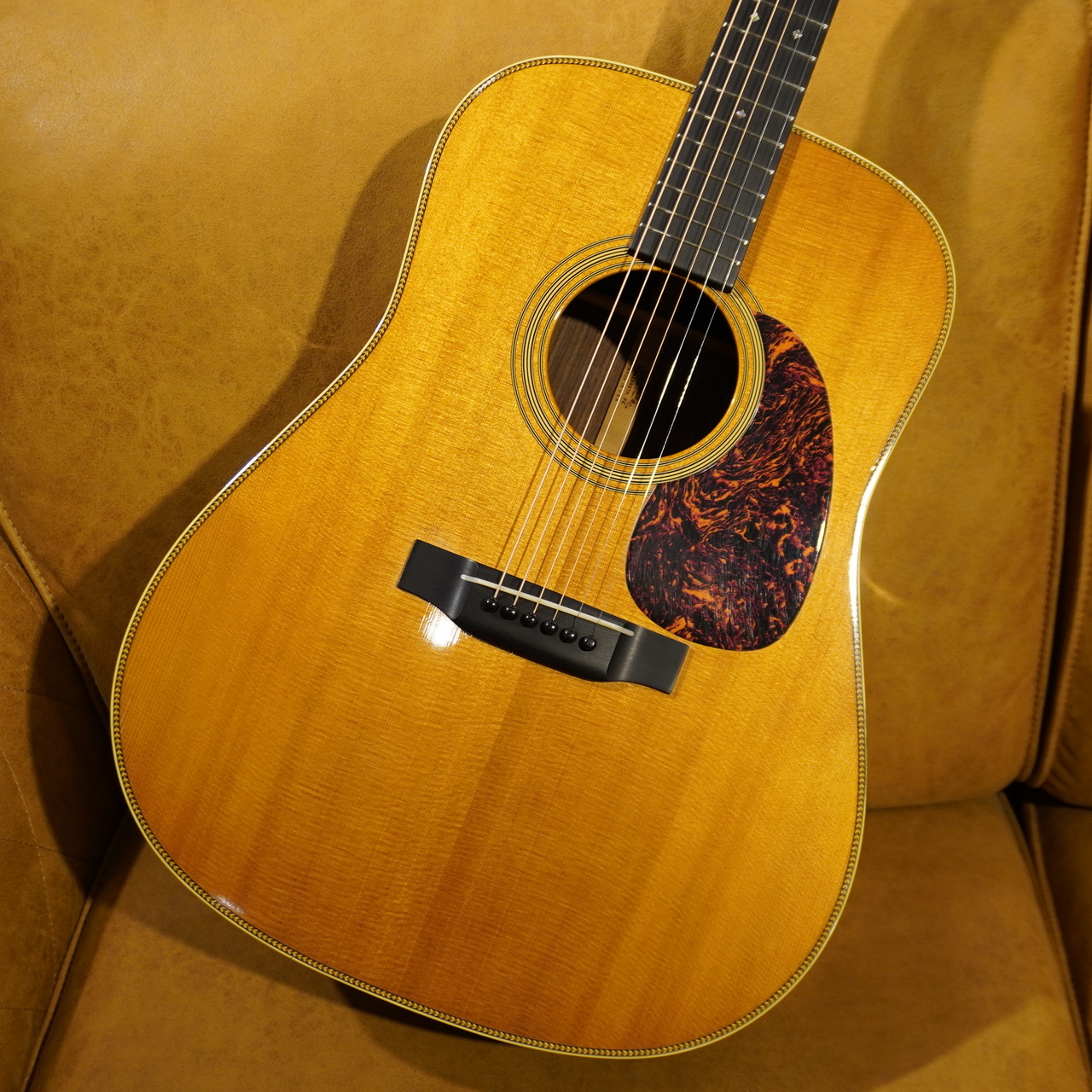 Martin HD-28V（中古）【楽器検索デジマート】