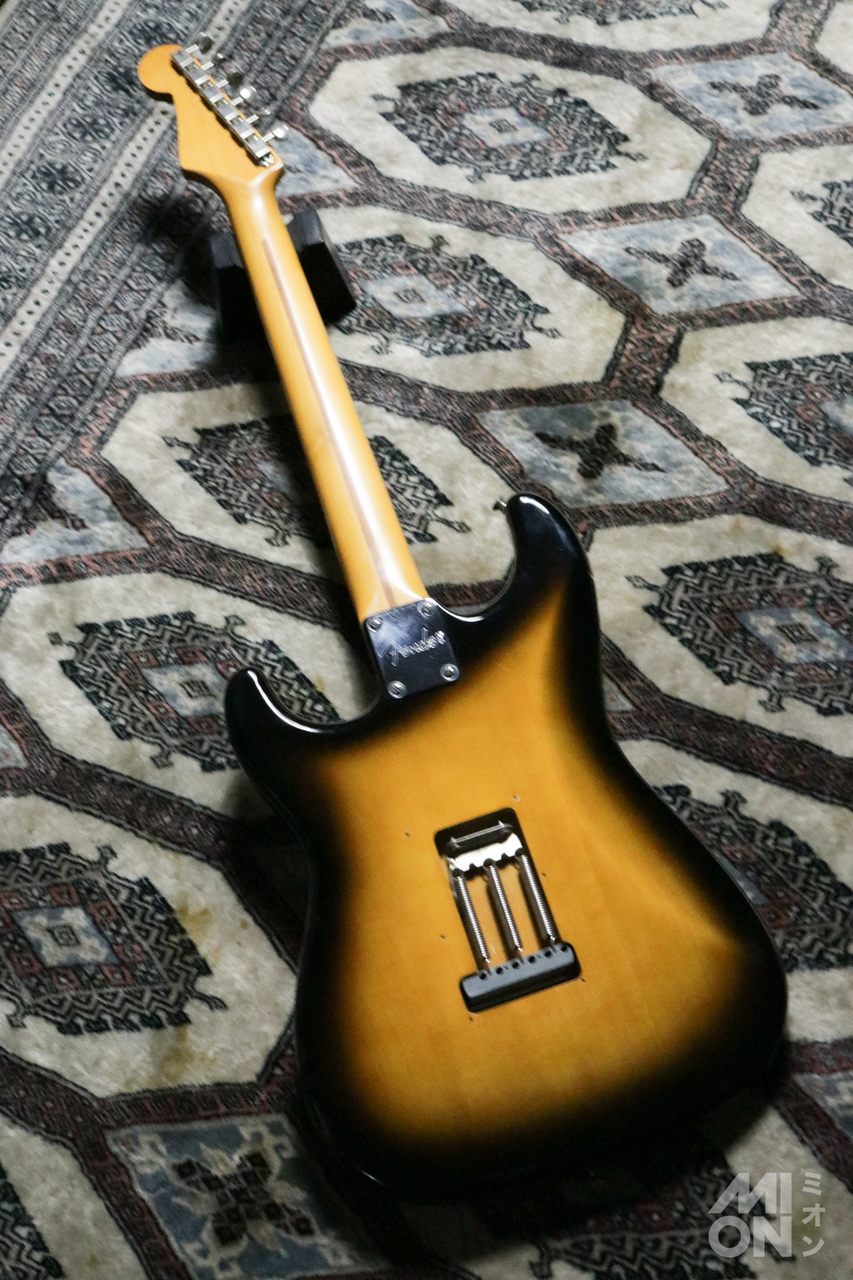 Fender ストラトキャスター エレキギター Fender Standard Stratocaster Olympic White エレキギター