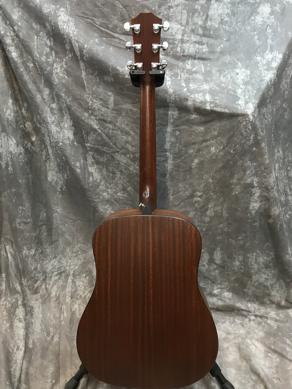 Taylor 310（中古）【楽器検索デジマート】