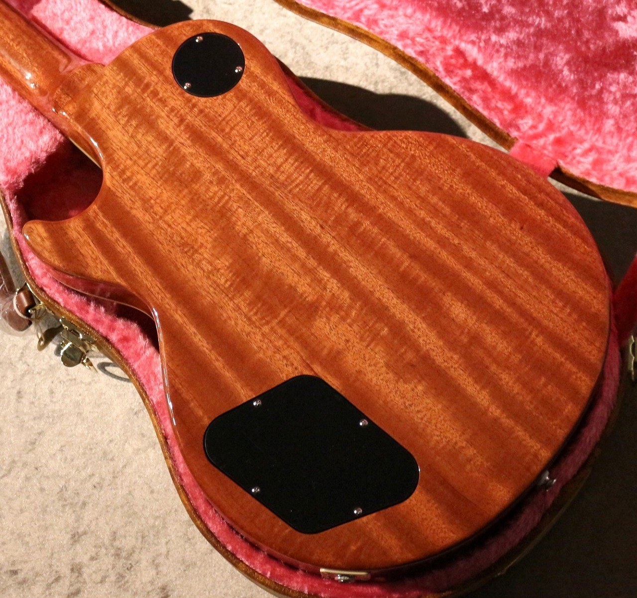 Tokai 【選定個性派トップ!マダガスカルローズ指板】LS312-KRCM ~Lemon