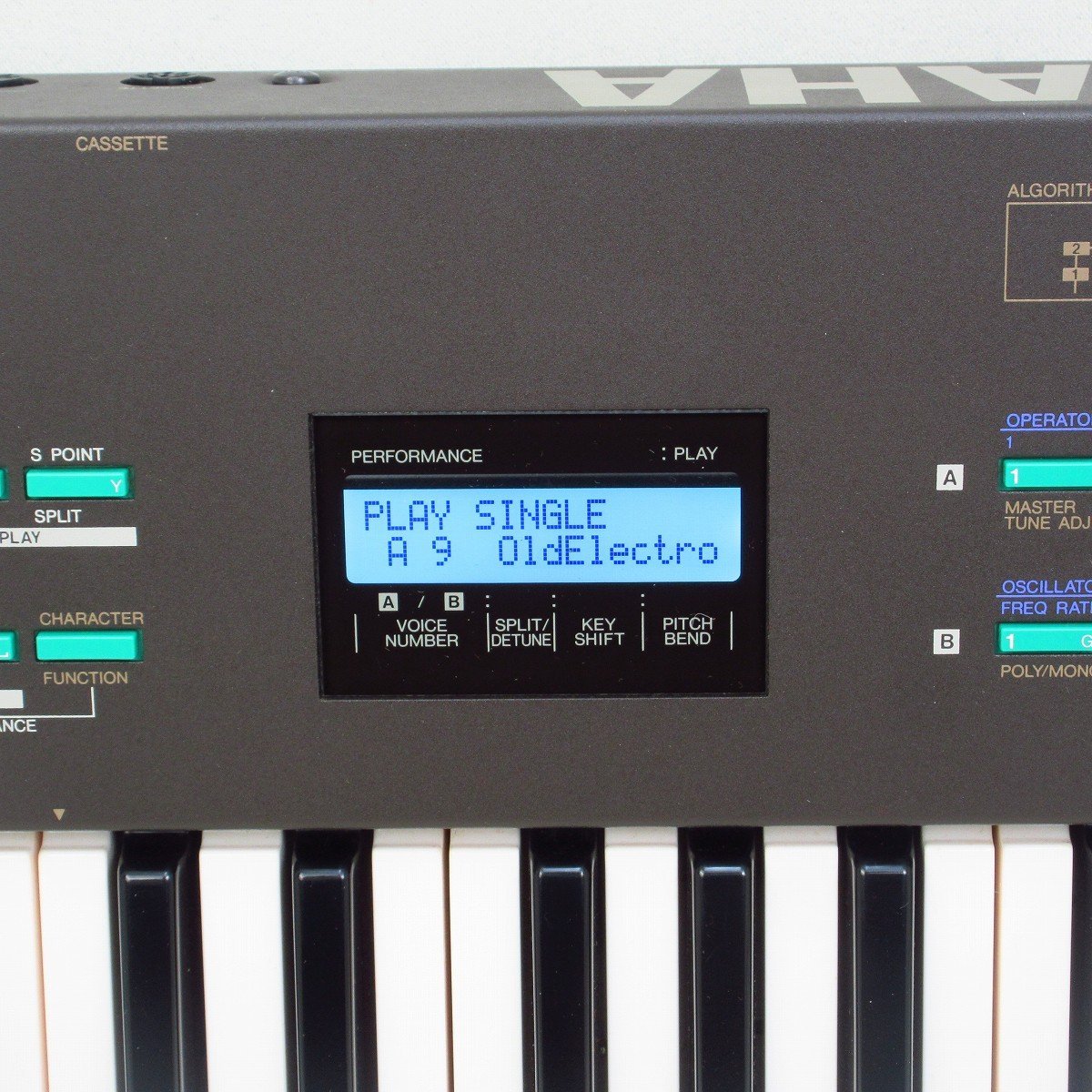YAMAHA DX21 シンセサイザー　ソフトケース付き　ヤマハ　音楽　作曲 2025年最新】dx21 ヤマハの人気アイテム - メルカリ