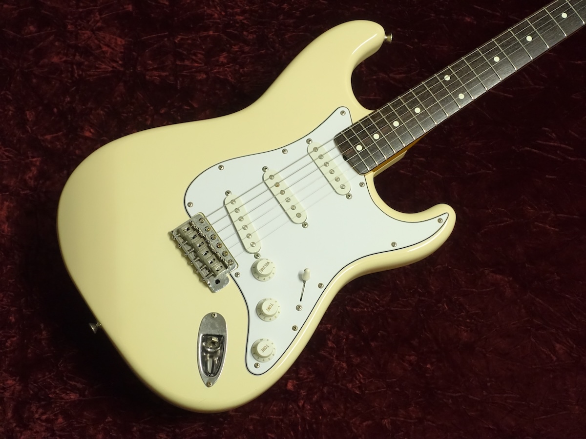 Squier by Fender SST-30 VWH/R 