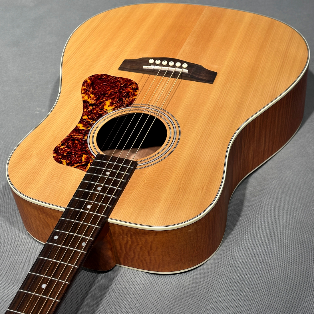 GUILD D-240E Flamed Mahogany（新品特価）【楽器検索デジマート】