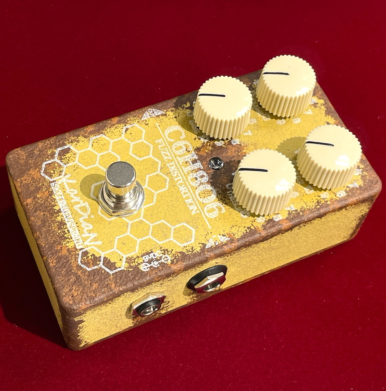 人気特価激安 C6H8O6 KarDiaN / 【ファズ】（新品/送料無料）【楽器 ビタミンC ギター