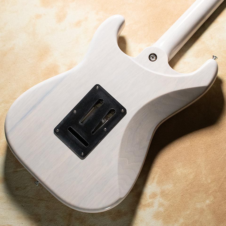 Kz Guitar Works ST Trad 22 SSH7 1P Korina See-Through White（新品
