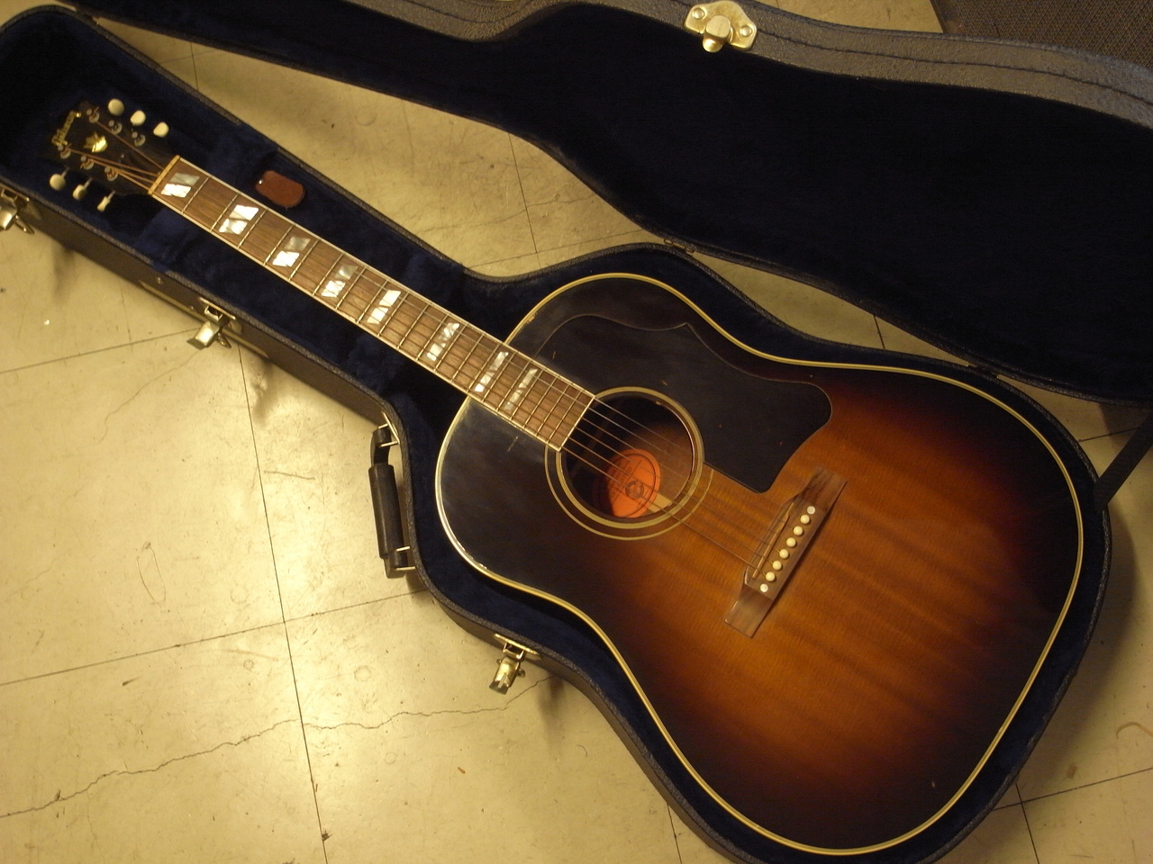 Gibson Southern Jumbo (2001)（中古）【楽器検索デジマート】