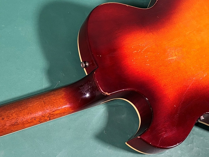 1965年製Guild T-100Dについていたスイッチノブヴィンテージ 1965年製Guild T-100Dについていたスイッチノブヴィンテージ