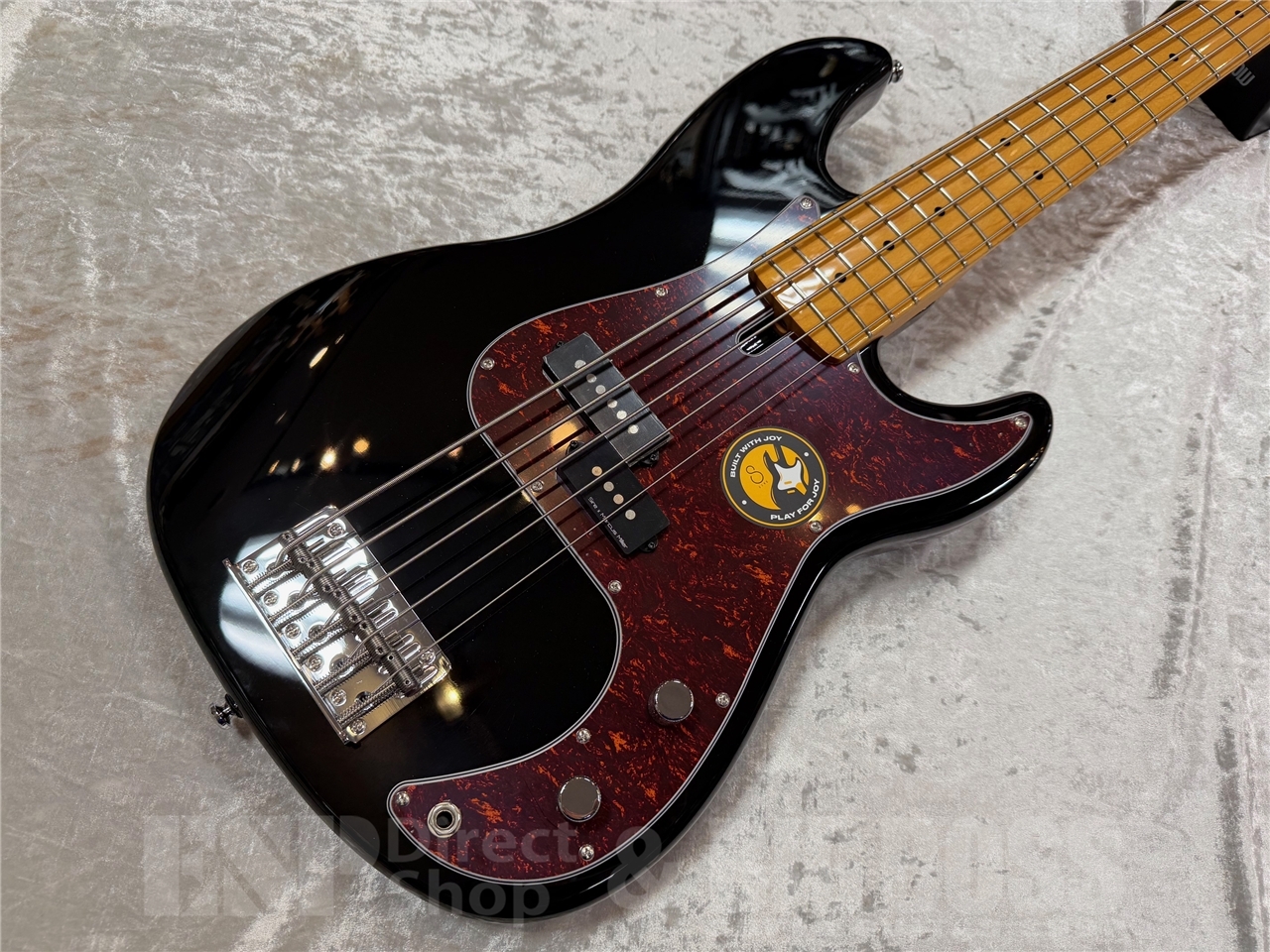 Sire P5-5 String【Black】（新品/送料無料）【楽器検索デジマート】