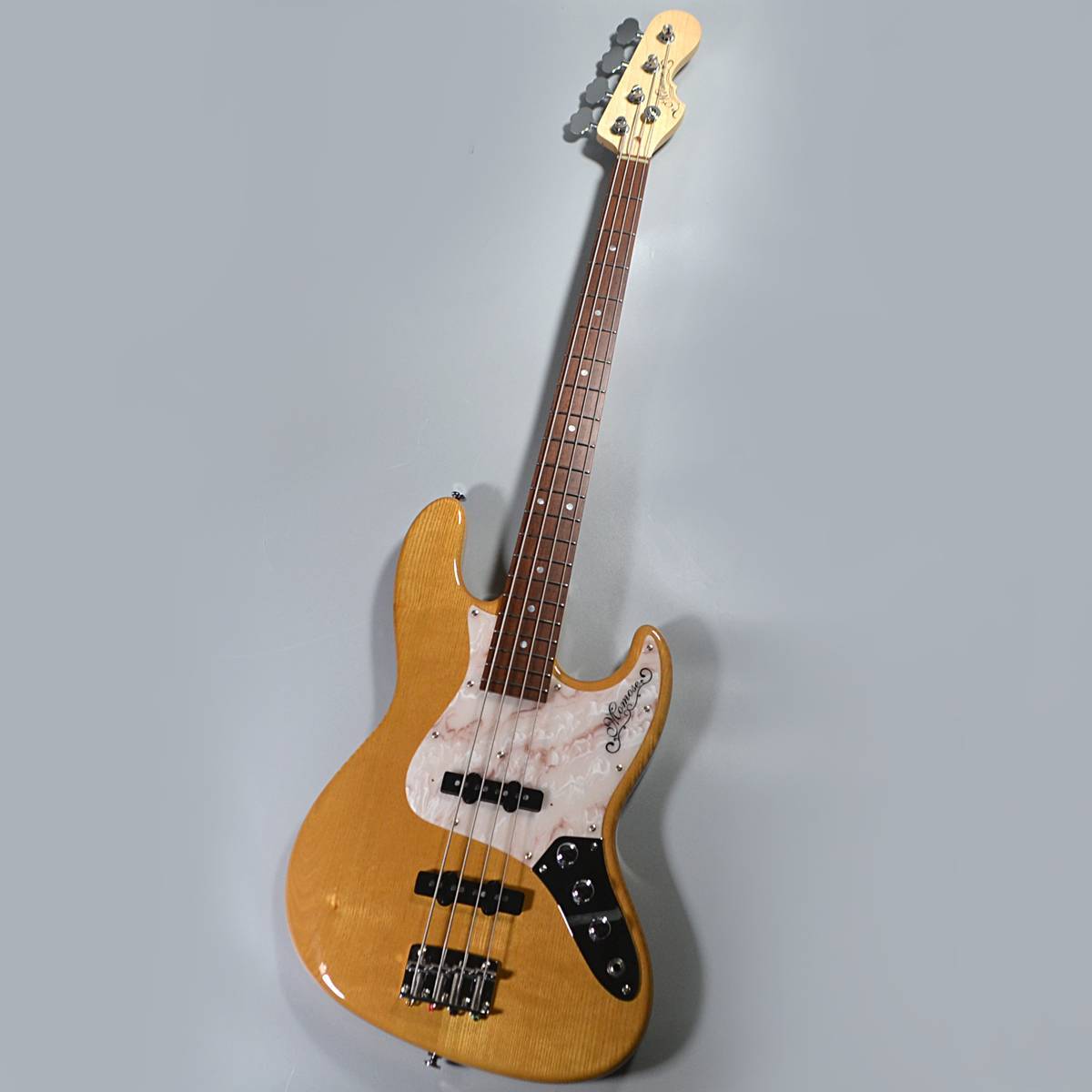 momose MJ-SSF/NJ EQS ANA White marble pickguard【ショップ