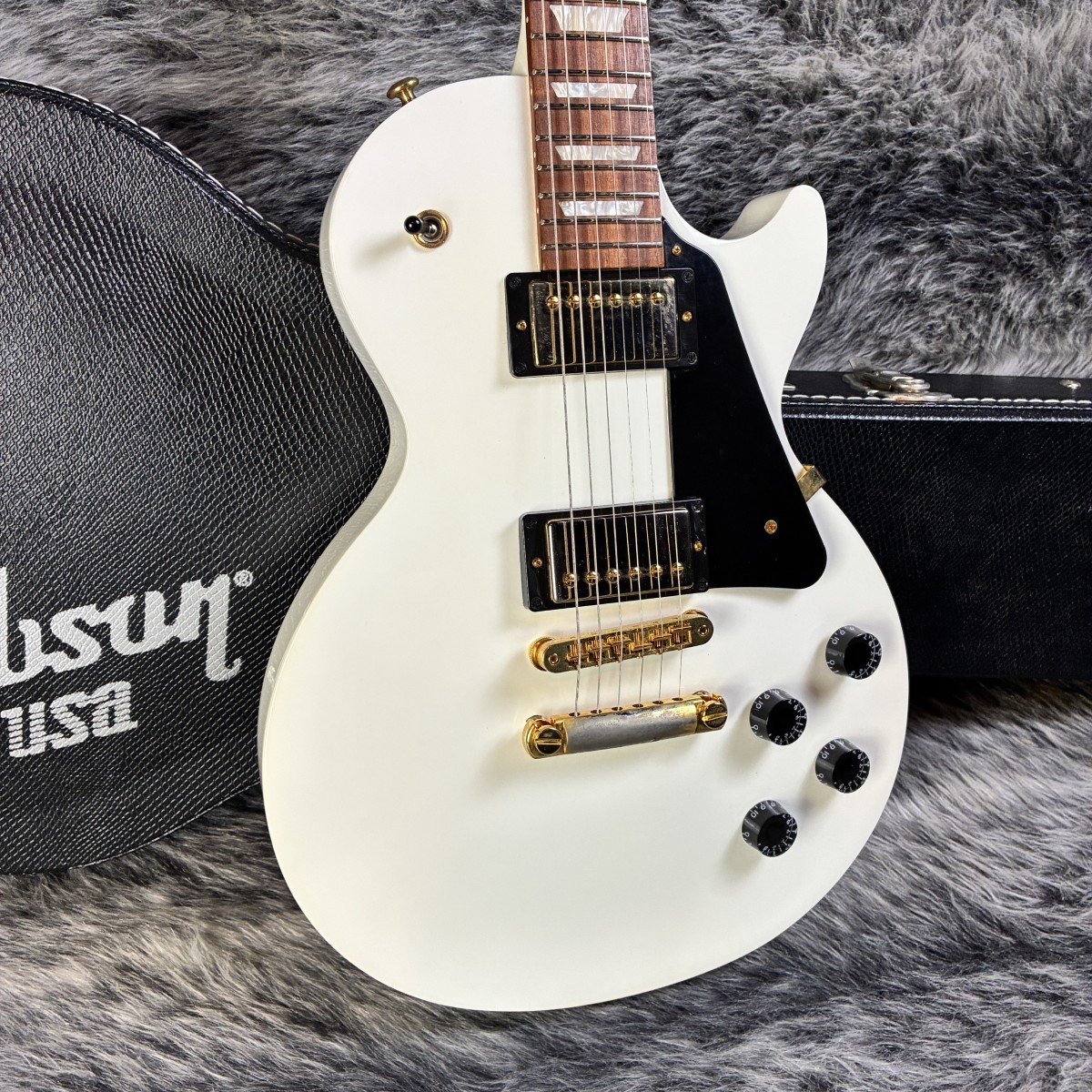 T*A様 Gibson Les Paul Studio ホワイト ハードケース付 Gibson Gibson Les Paul Studio Gold Hardware Alpine white 2017