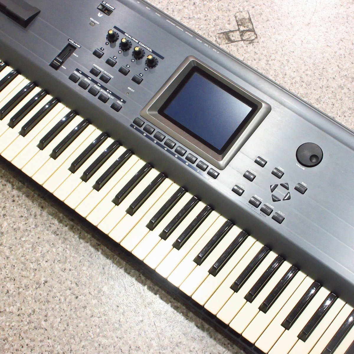 Roland FA-76(FANTOM) 