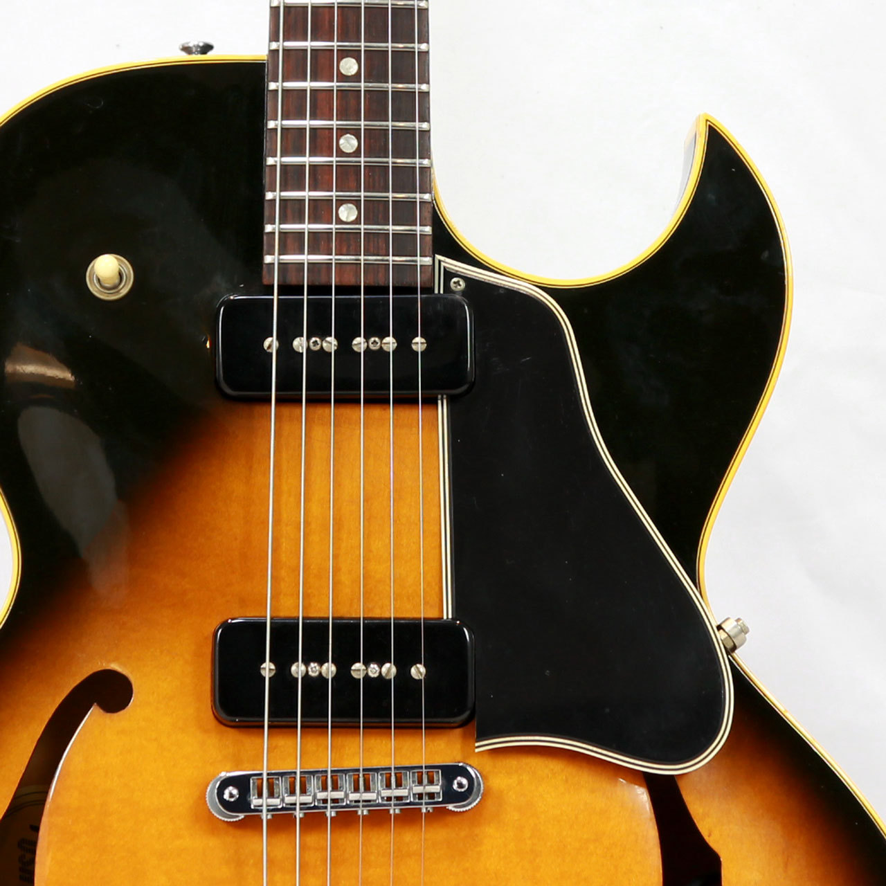 Gibson ES-135 / Vintage Sunburst（中古）【楽器検索デジマート】