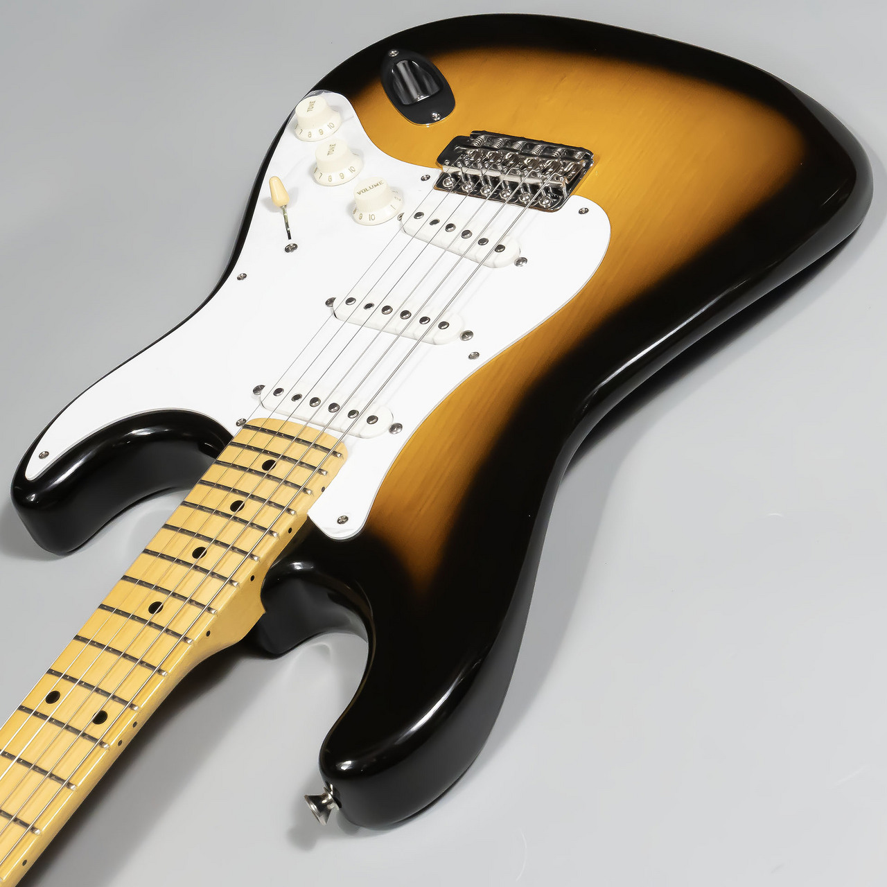 Vanzandt STV-R1 2TS ヴァンザント stratocaster VanZandt STV-R1 2 Tone Sun Burst【ヴァンザント】 ヴァン