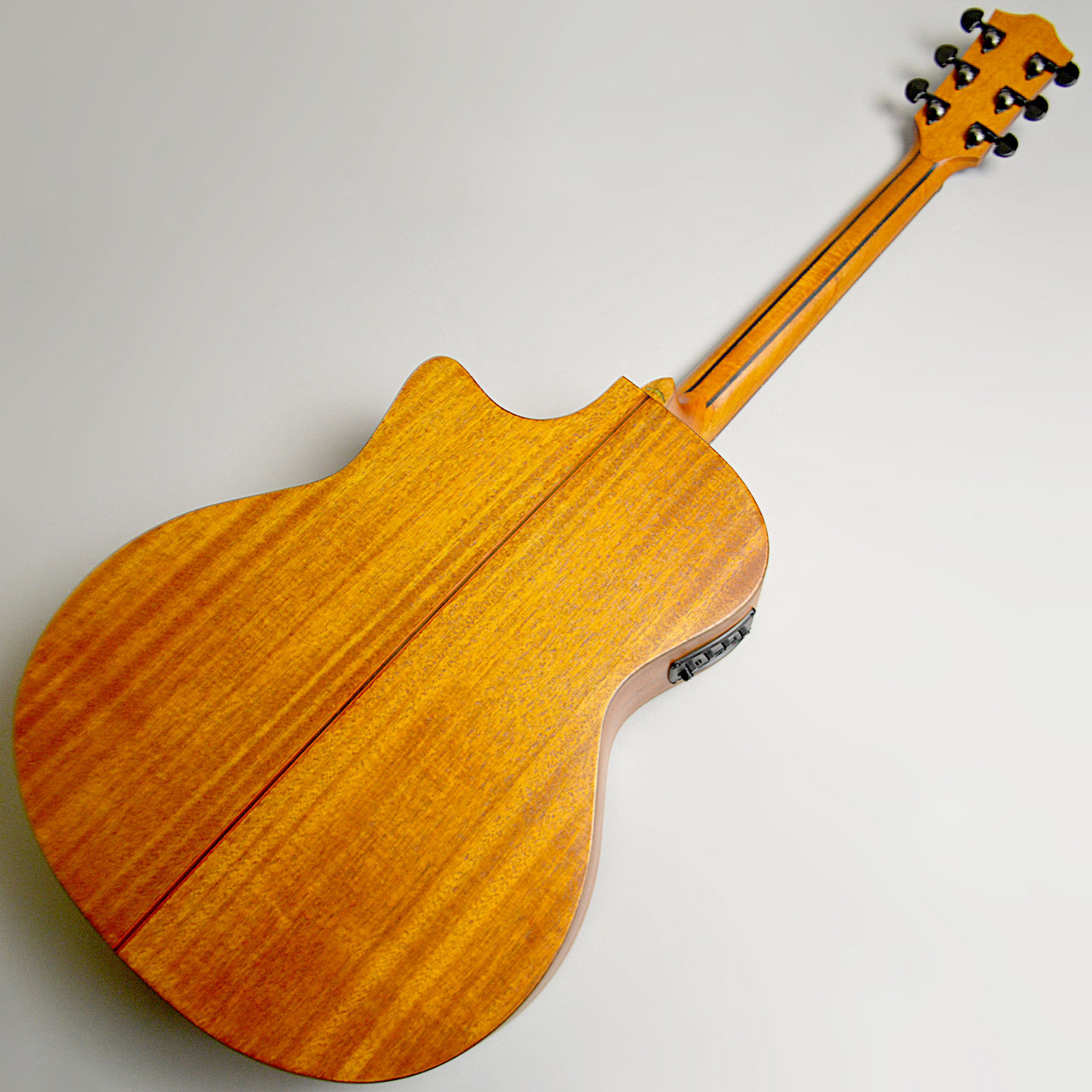 Bromo BAT2MCE エレアコギター トップ単板 ギグバッグ付属【現物画像