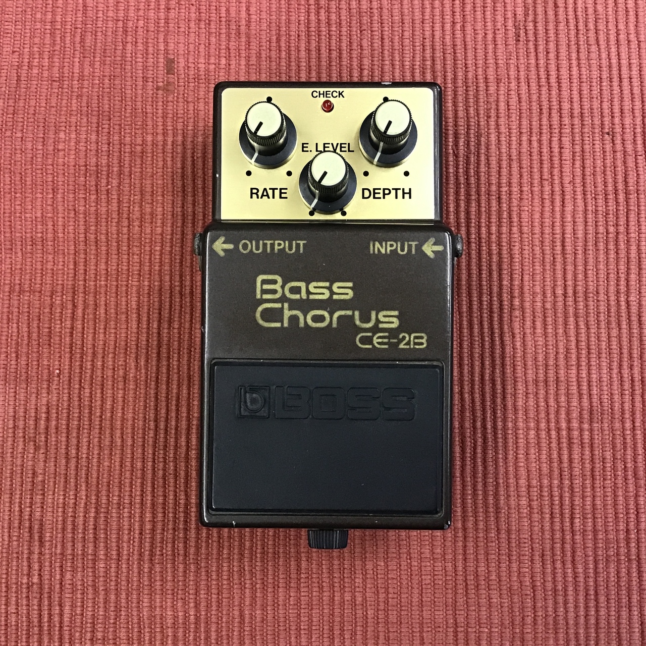 BOSS CE-2B（中古）【楽器検索デジマート】