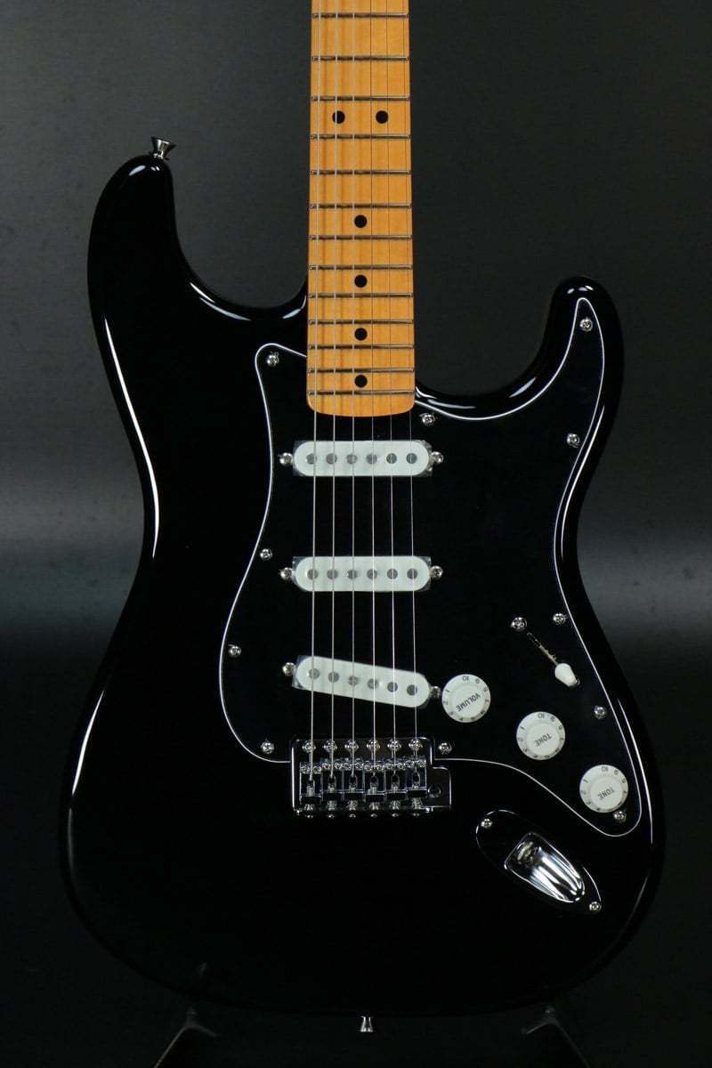 Fender Made in Japan ISHIBASHI FSR Traditional 70s Stratocaster