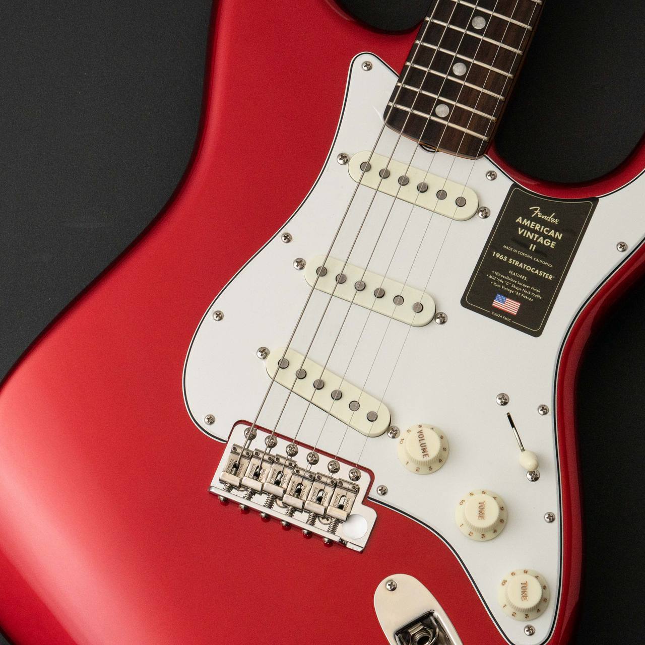 Fender American Vintage II 1965 Stratocaster -Candy Apple