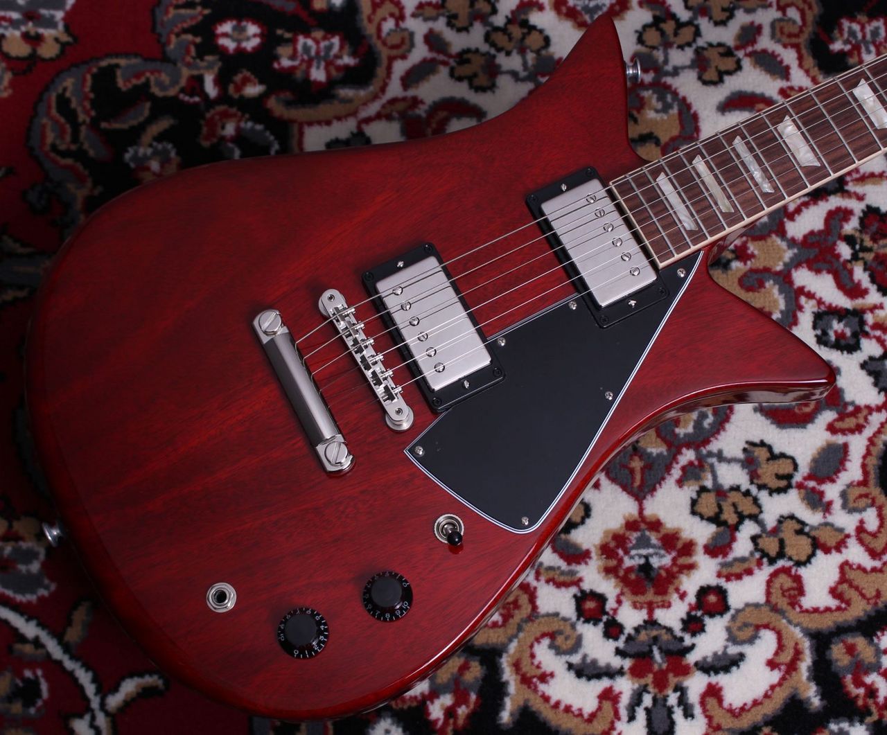 Gibson Theodore Standard Vintage Cherry エレキギター【現物写真