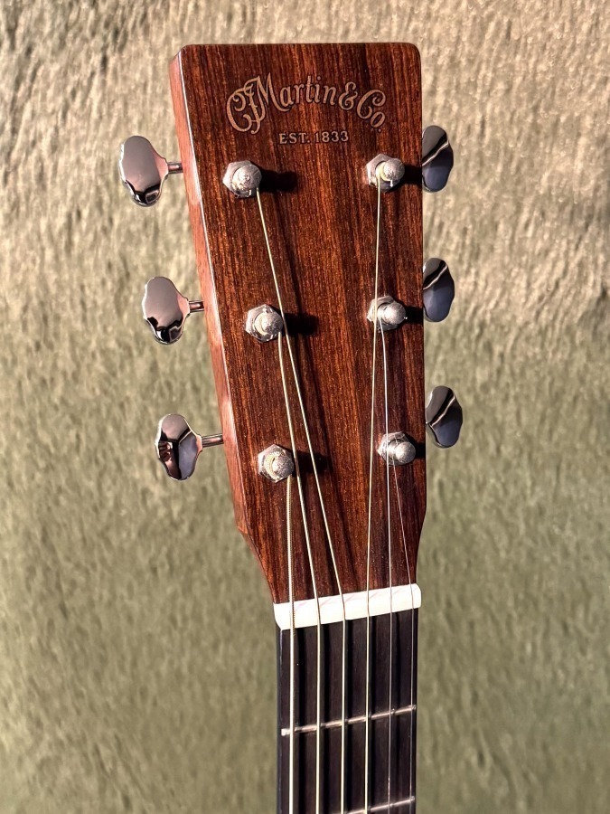 Martin 【2023年製USED】D-18 Satin【明るく爽やかなストローク