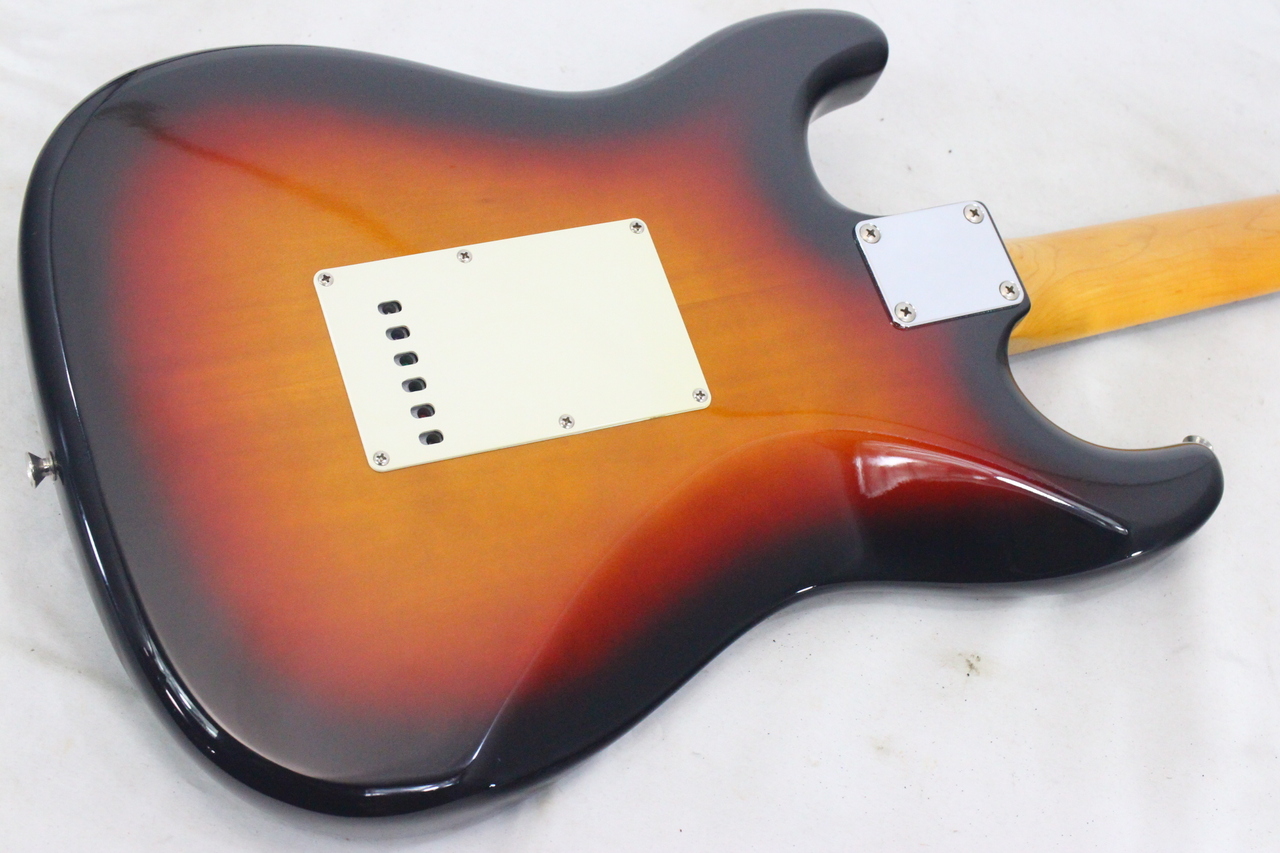 ギター Squier by Fender SST-30 Squier by Fender SST-30（中古）【楽器検索デジマート】