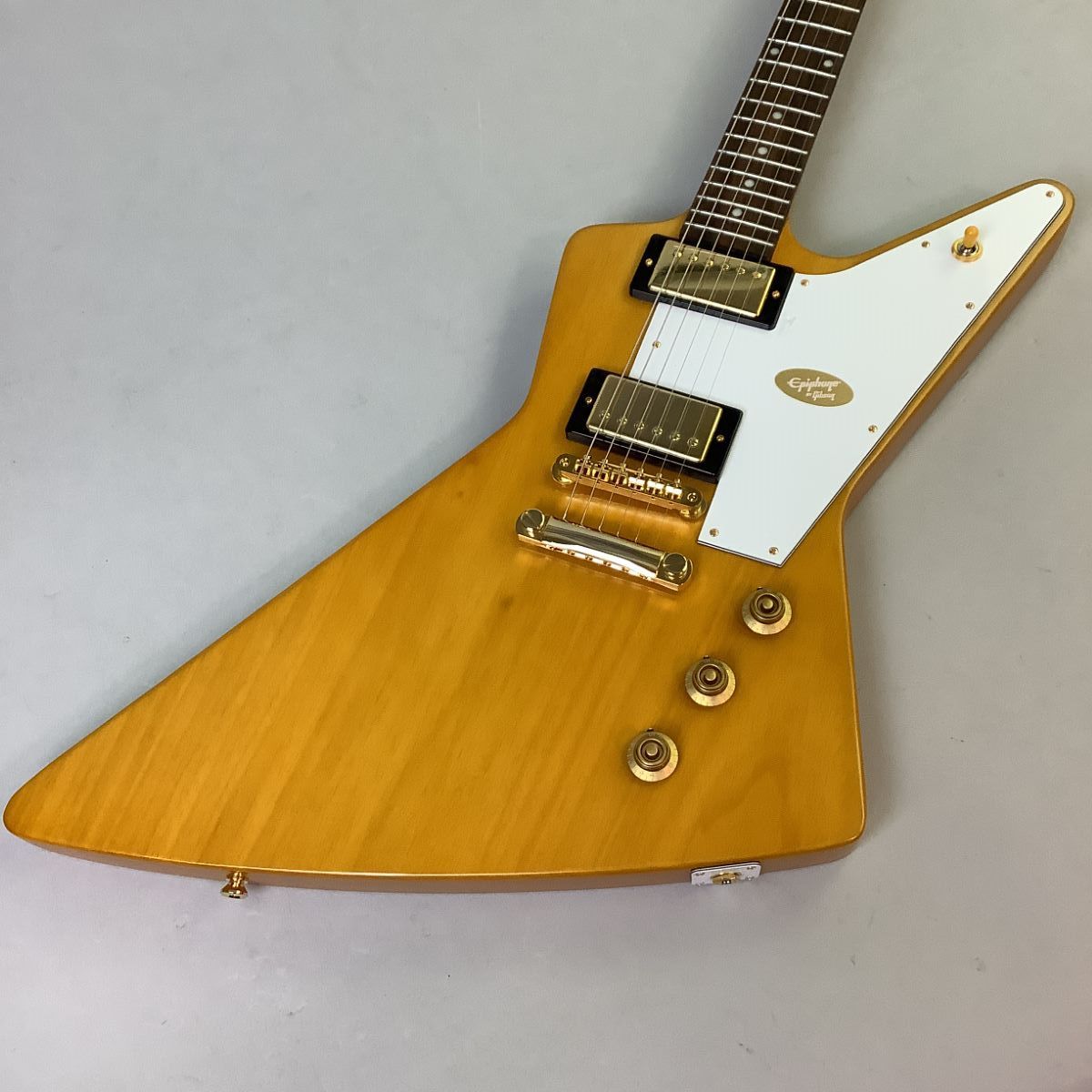 Epiphone Korina Explorer Aged Natural