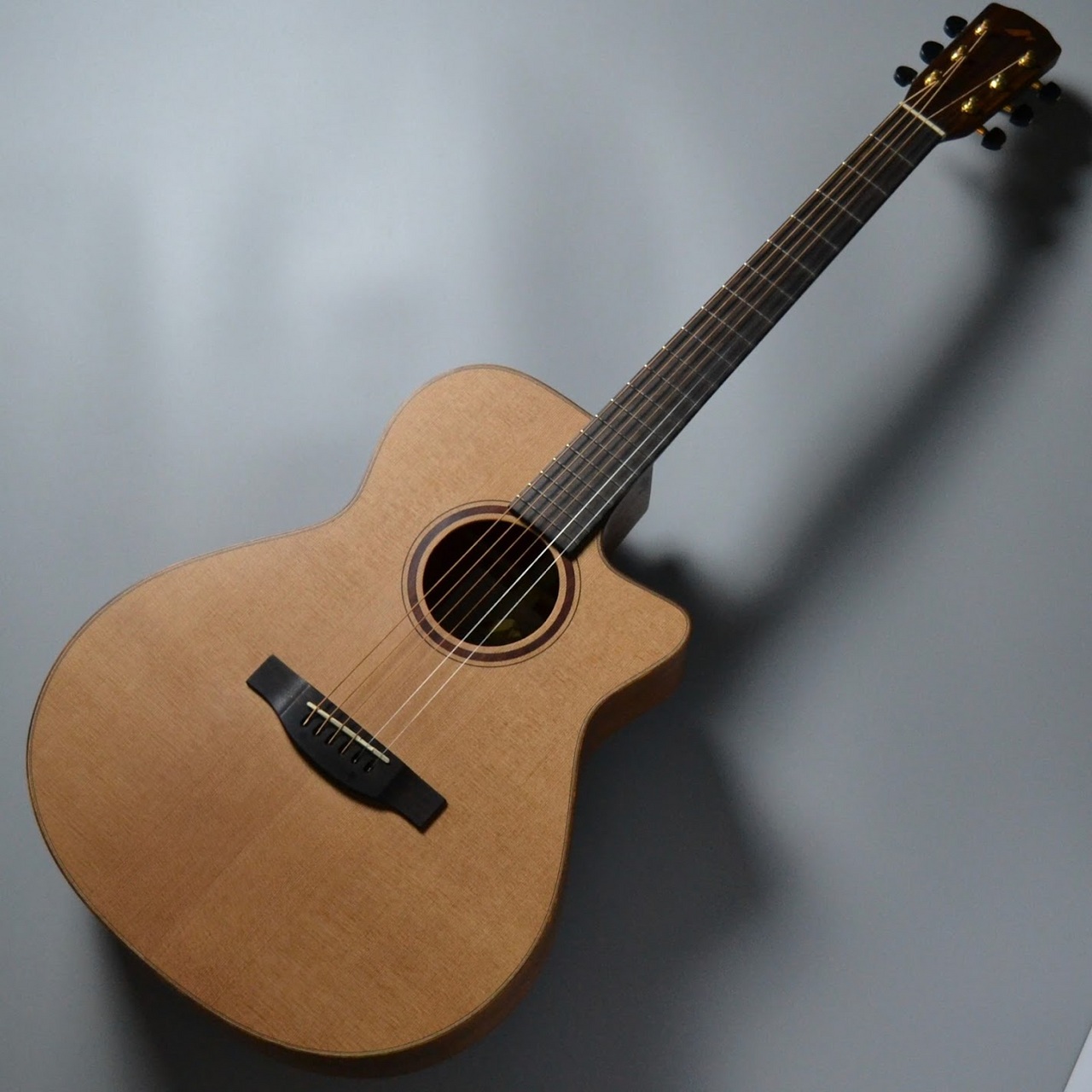 モーリス S-92 アコースティックギター - アコースティックギター