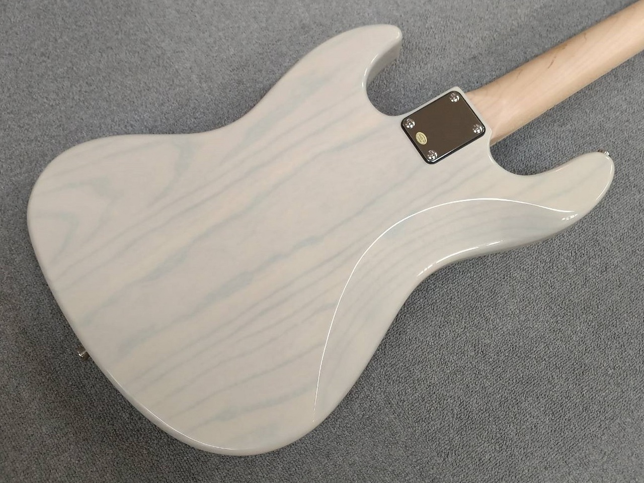 Bacchus Universe Series / WJB-750M-ASH WBD(White Blonde) アッシュ