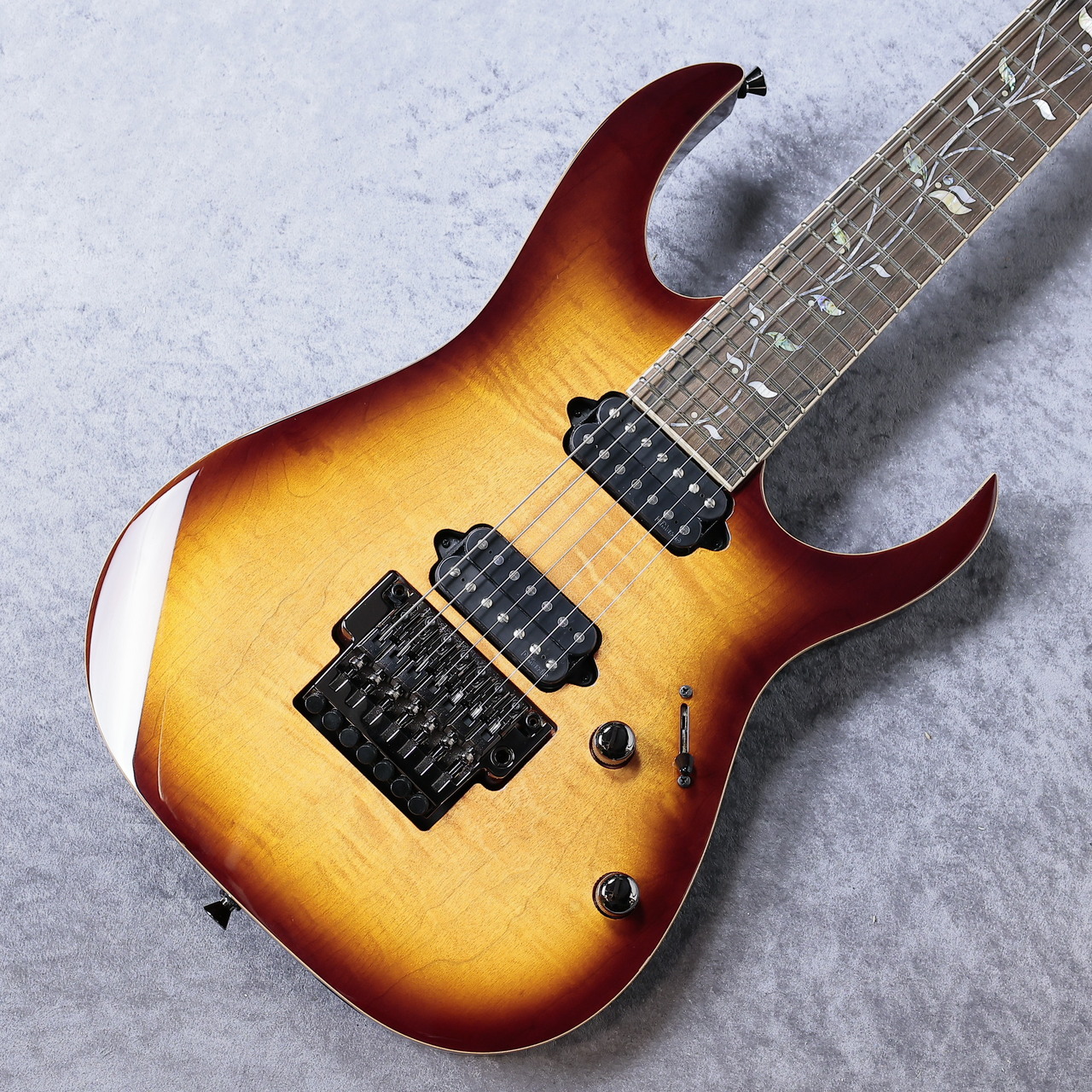 Ibanez RG8527 「BSR (Brownish Sphalerite)」【7弦】 【現物写真