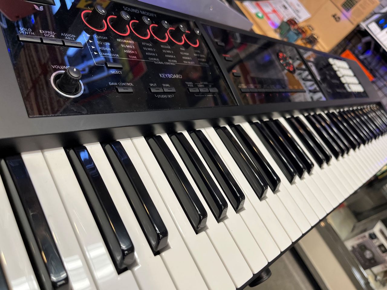 鍵盤楽器 Roland FA-07 Roland - FA-07 | Music Workstation