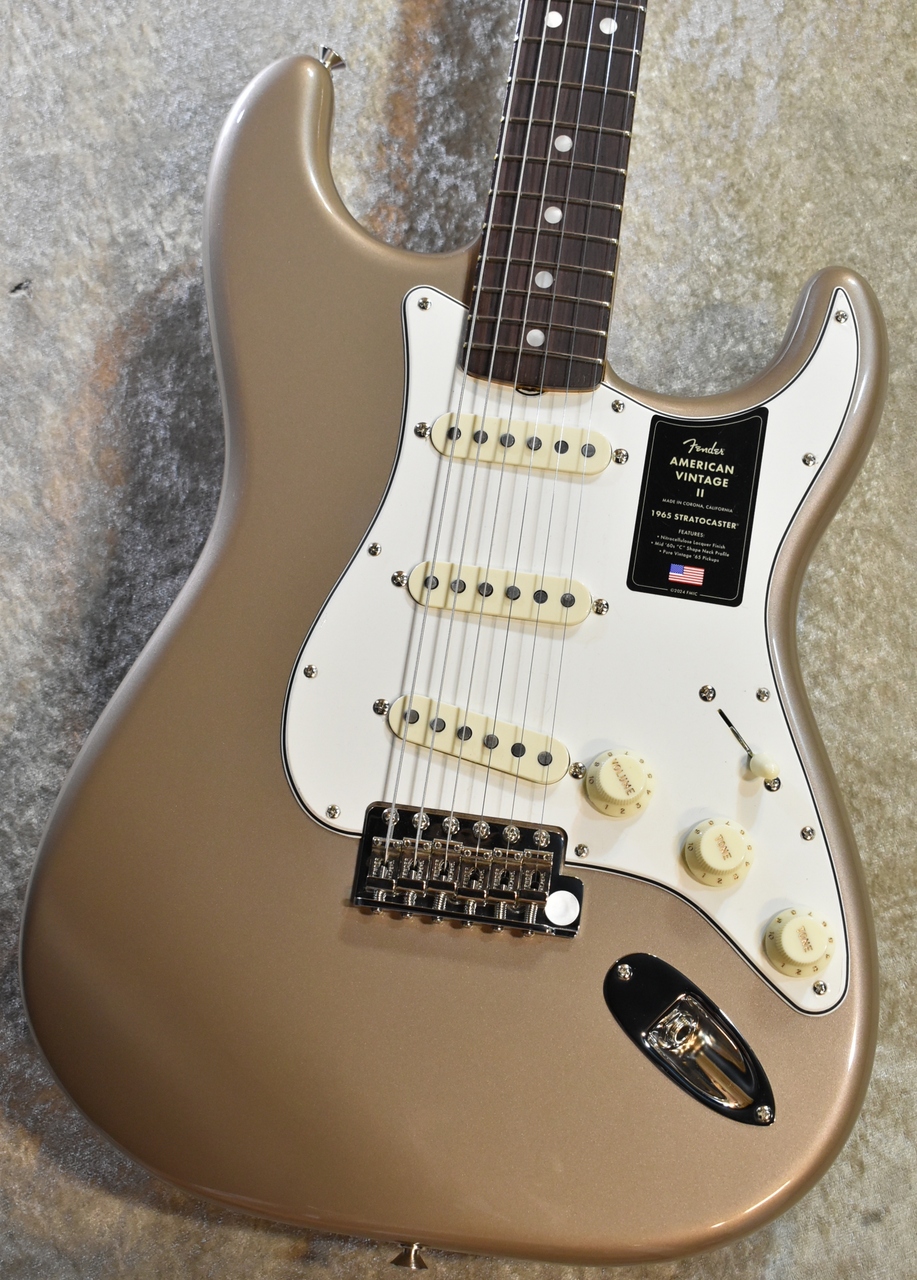 Fender American Vintage II 1965 Stratocaster Shoreline Gold