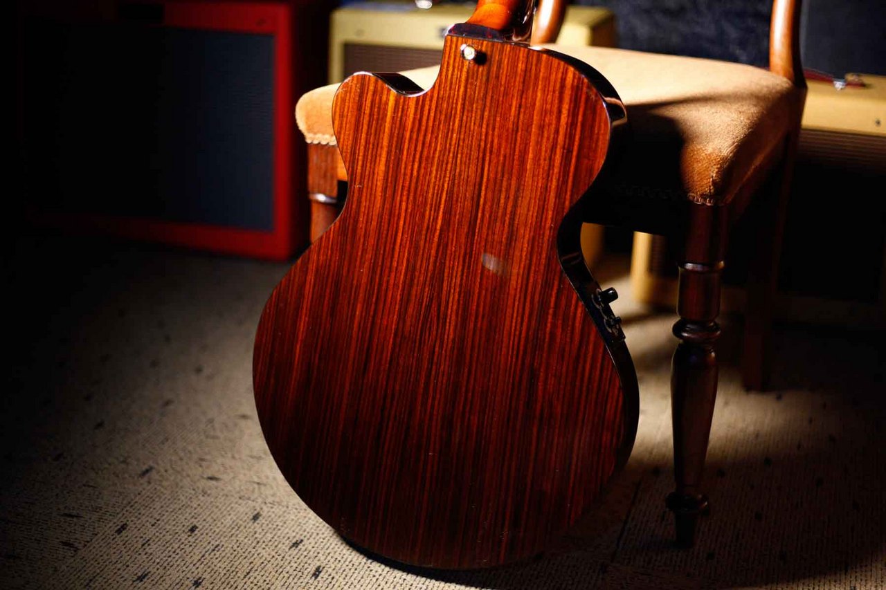 Crews Maniac Sound ES-1500C Black Burst【X'mas Sale!! 2025!!～12月