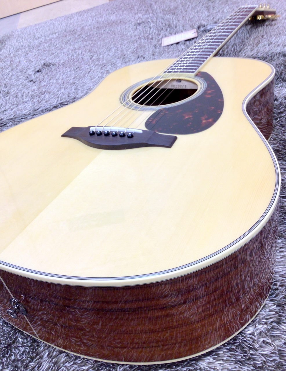 YAMAHA LL6 ARE【現品特価1本限り】（新品特価/送料無料）【楽器検索