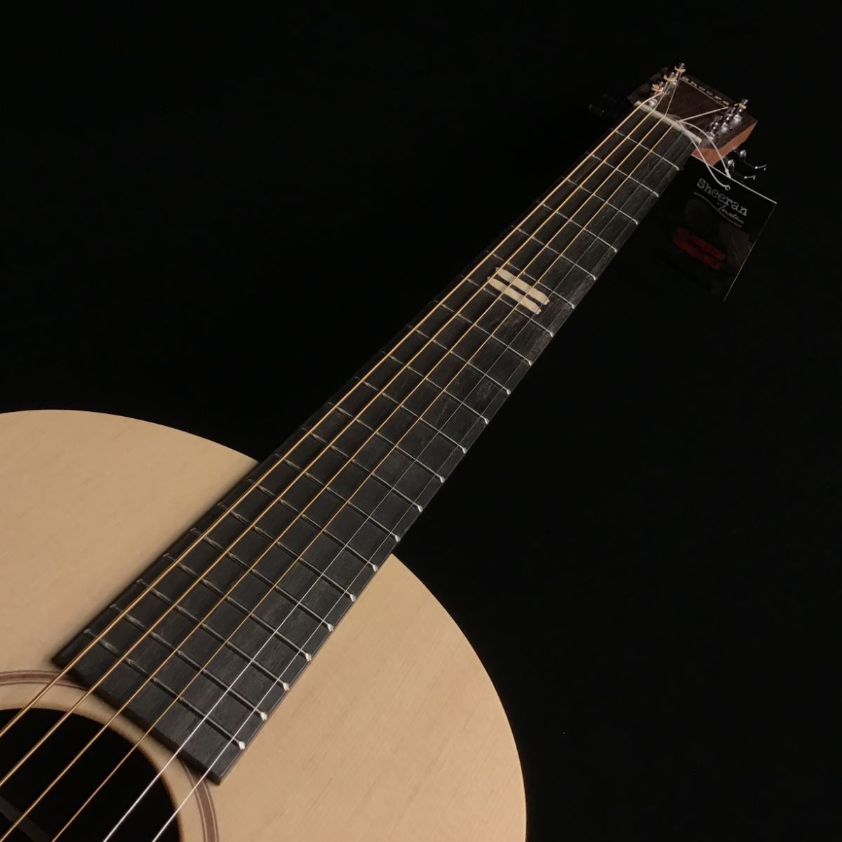 【限定品】Sheeran by Lowden Equals Editionギター 限定品】Sheeran by Lowden Equals Editionギター