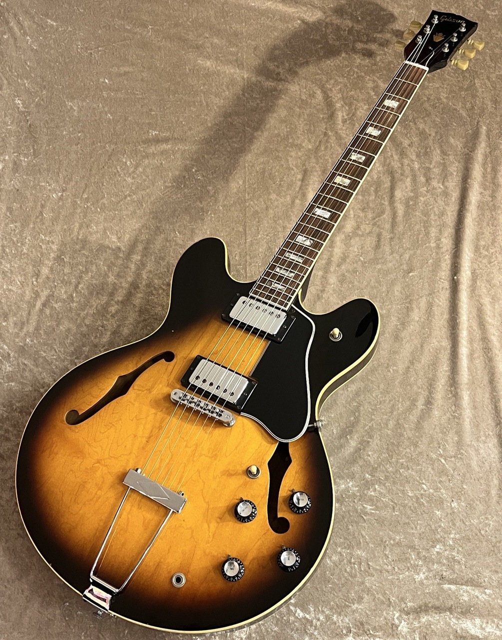 Gibson 【Vintage】 ES-335 TD Sunburst w/Split Humbucker SW 1976年