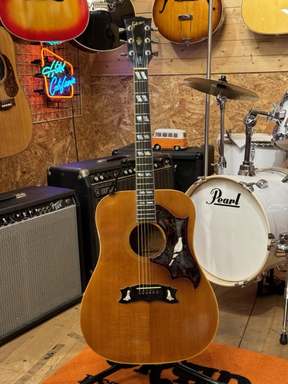 Gibson GIBSON DOVE 【early 70'S】（ビンテージ）【楽器検索