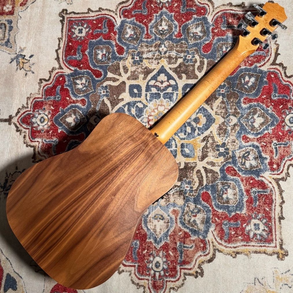 Taylor BT1e エレアコ ミニアコースティックギター【現物写真】（新品