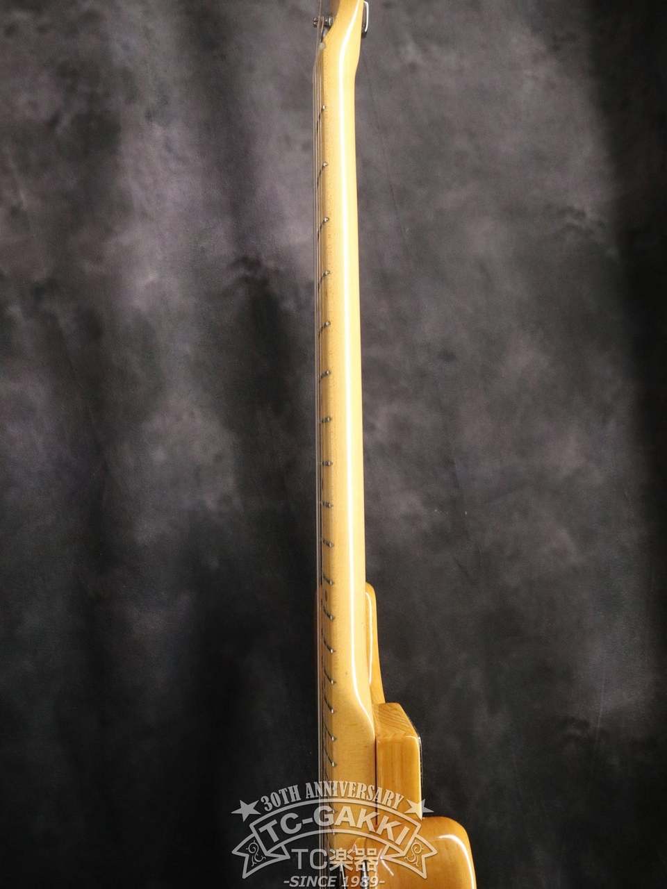 Fender 1977 STRATOCASTER（ビンテージ）【楽器検索デジマート】